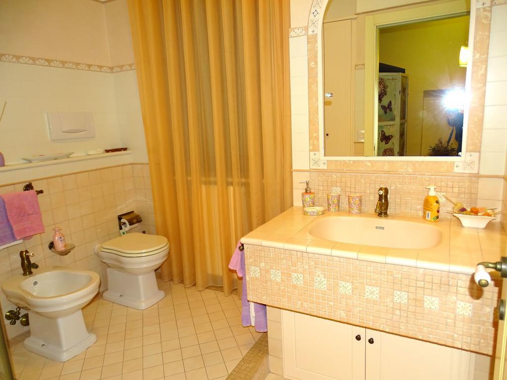 Villa Gioia Rooms Montegranaro Cameră foto